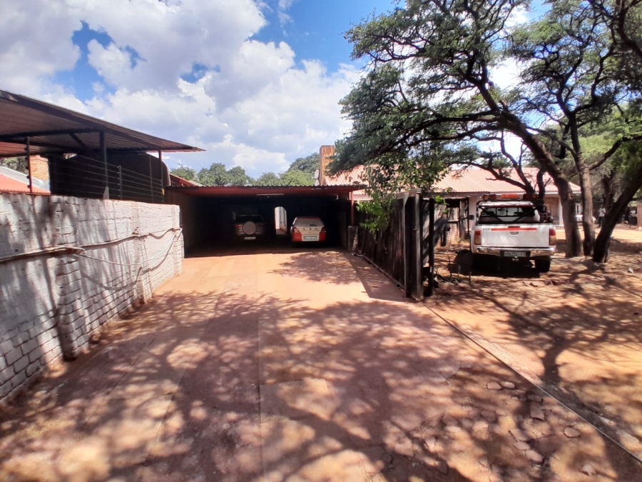 5 Bedroom Property for Sale in Kathu Northern Cape